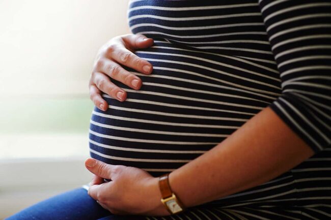 coronavirus:-what-we-know-so-far-about-risks-to-pregnancy-and-babies coronavirus:-what-we-know-so-far-about-risks-to-pregnancy-and-babies
