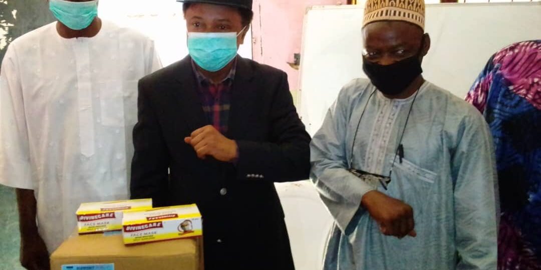coronavirus:-shehu-sani-donates-protective-items,-food-to-churches,-mosques coronavirus:-shehu-sani-donates-protective-items,-food-to-churches,-mosques