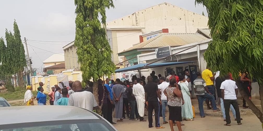 coronavirus:-abuja-residents-flood-markets,-atms-ahead-of-lockdown-in-city,-lagos,-ogun coronavirus:-abuja-residents-flood-markets,-atms-ahead-of-lockdown-in-city,-lagos,-ogun