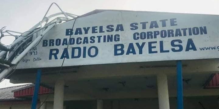windstorm-destroys-broadcast-mast-in-bayelsa windstorm-destroys-broadcast-mast-in-bayelsa