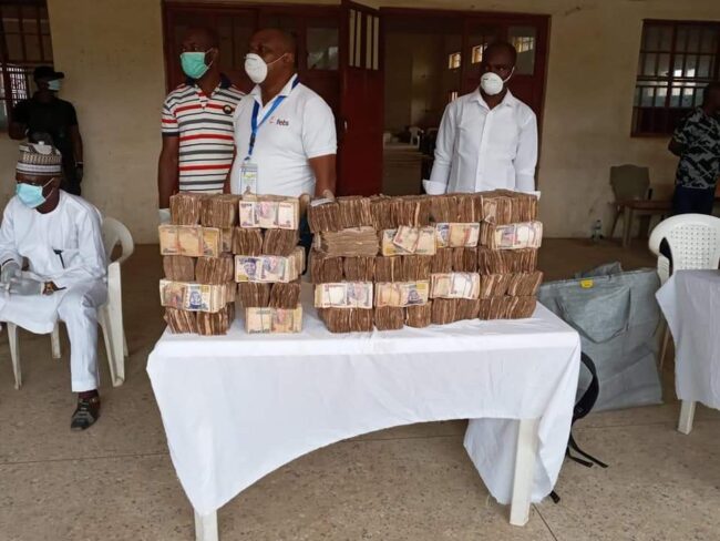 nigerian-government-begins-distribution-of-n20,000-relief-fund-to-vulnerable-households nigerian-government-begins-distribution-of-n20,000-relief-fund-to-vulnerable-households
